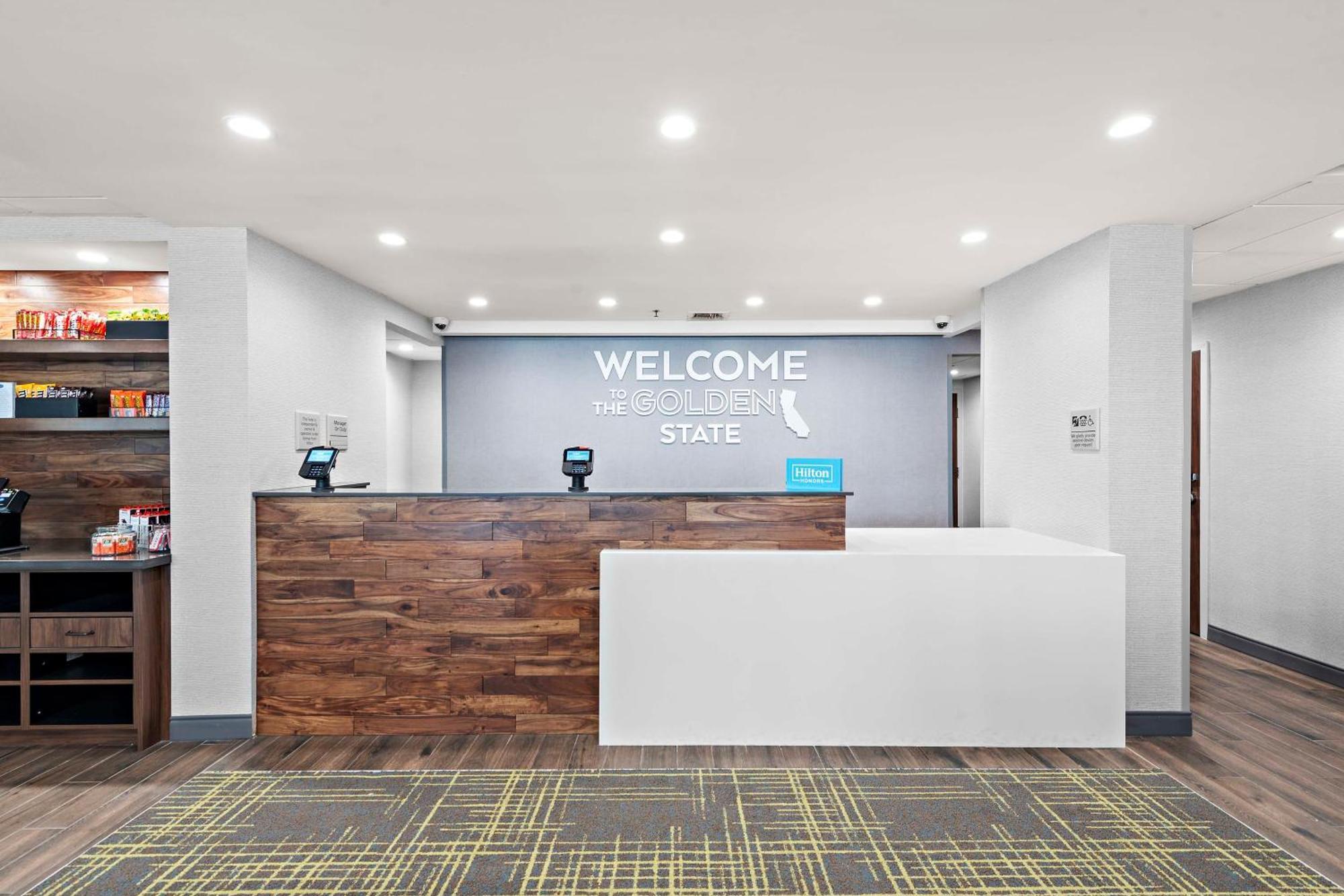 Hampton Inn Los Angeles Airport Lennox Kültér fotó