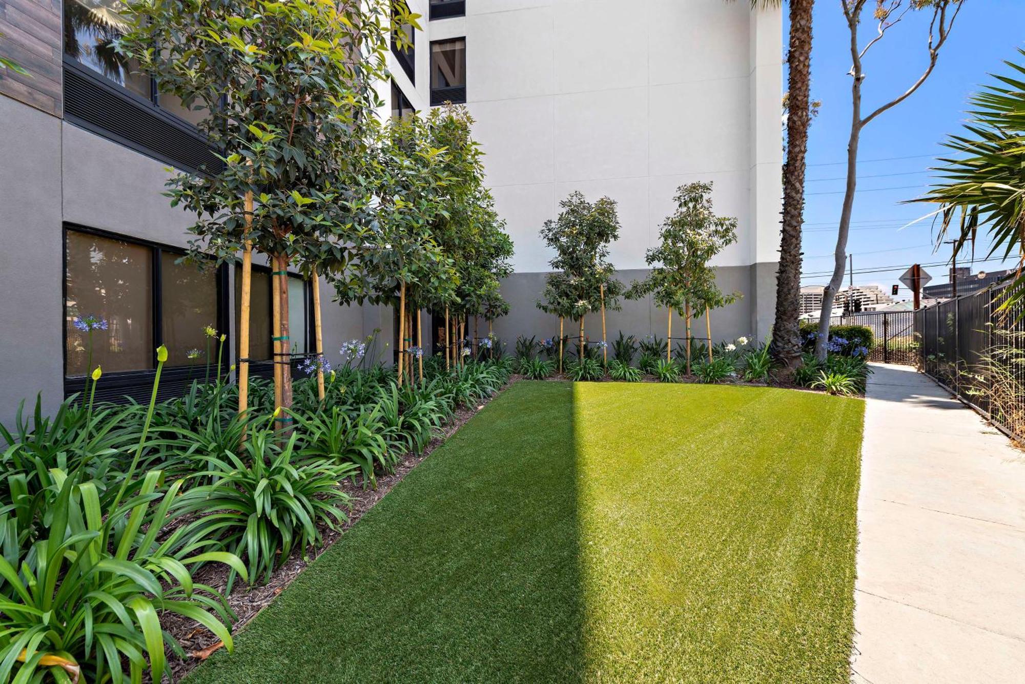 Hampton Inn Los Angeles Airport Lennox Kültér fotó